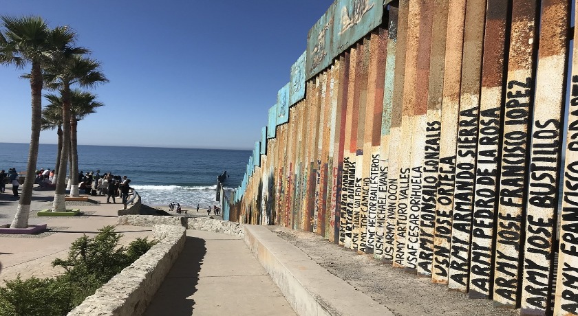 US Mexico border wall in Tijuana Mexico credit pixabay