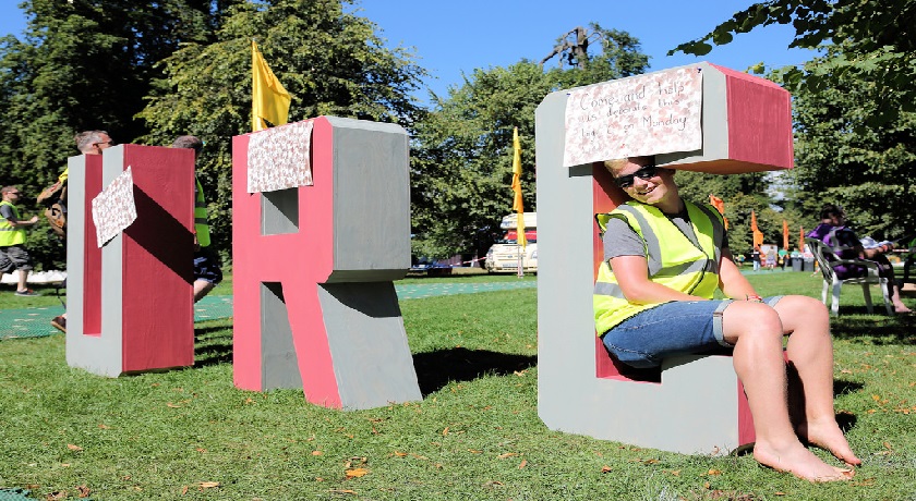 news bannerYoung people at Greenbelt